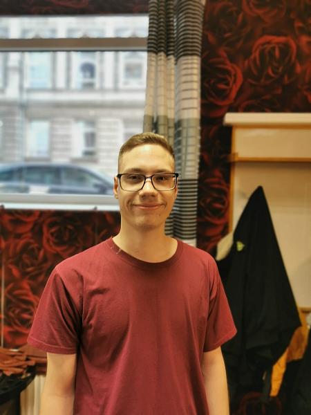 Profilová fotografie uživatele Adrian1