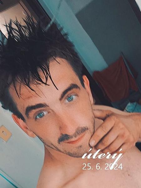 Profilová fotografie uživatele Laky1997