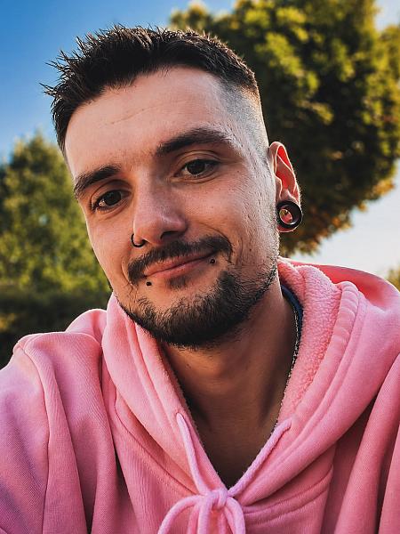 Profilová fotografie uživatele Zde-nny