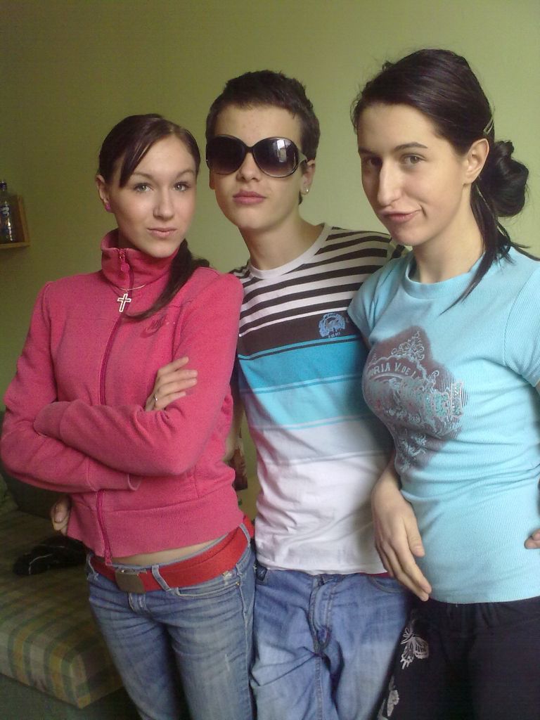 .. Alexandra .. nar.1995 .
