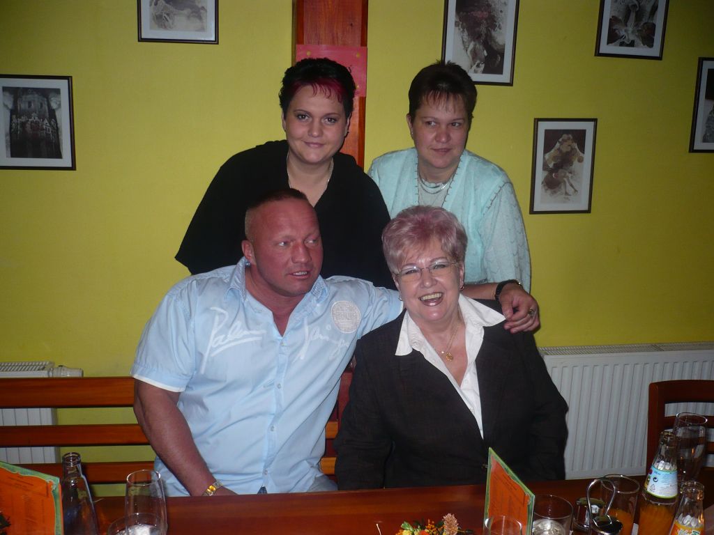 Pavlínka,Ivanka,Zdenda a jejich maminka
