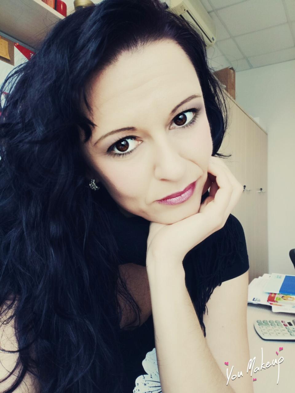 @--))------