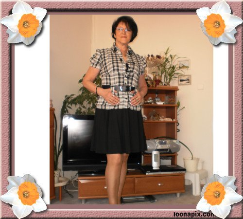 Z NEDÁVNÉ MINULOSTI.