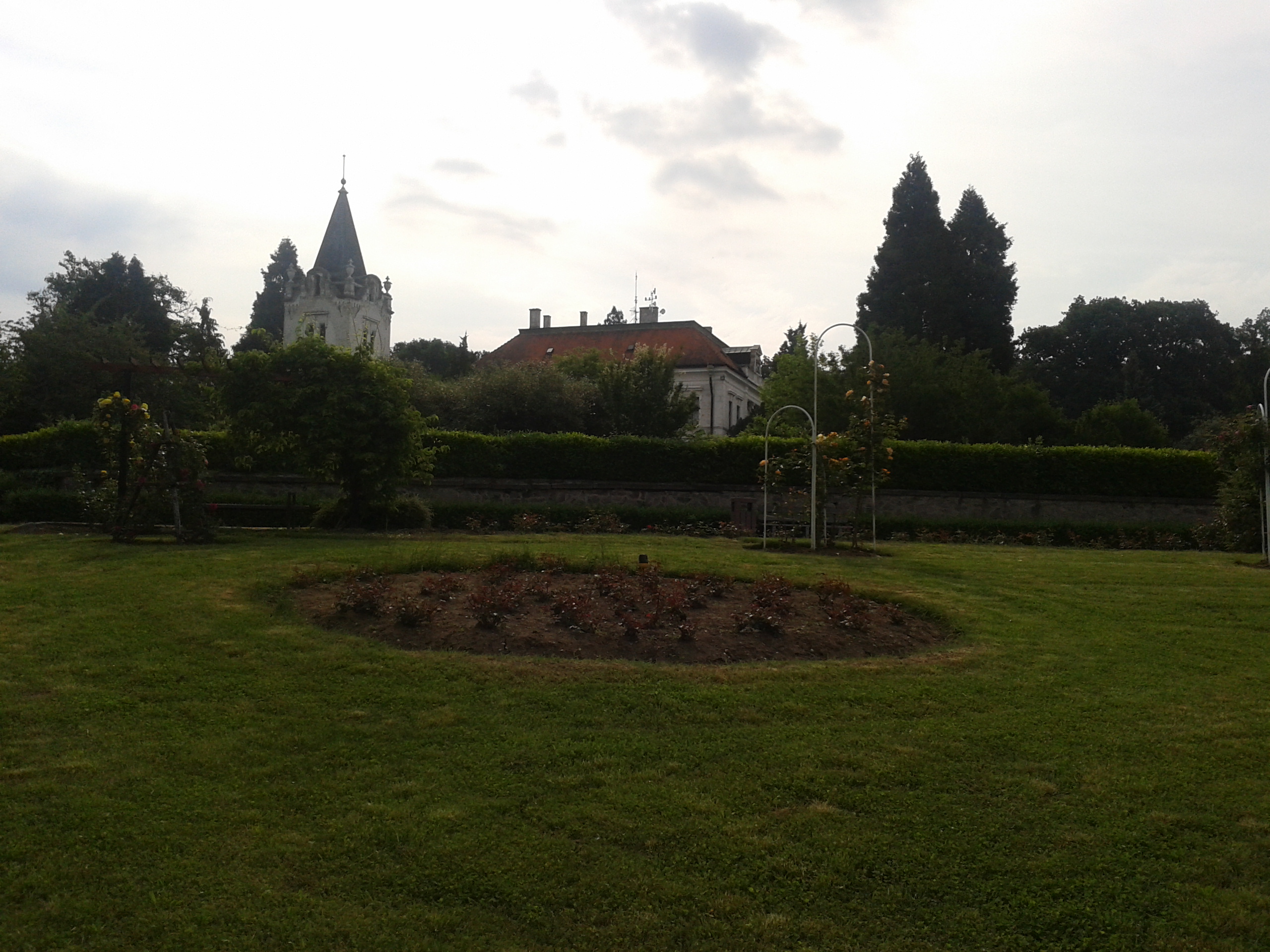 Arboretúm-Mlynany-Vieska nad Žitavov-2.6.2015