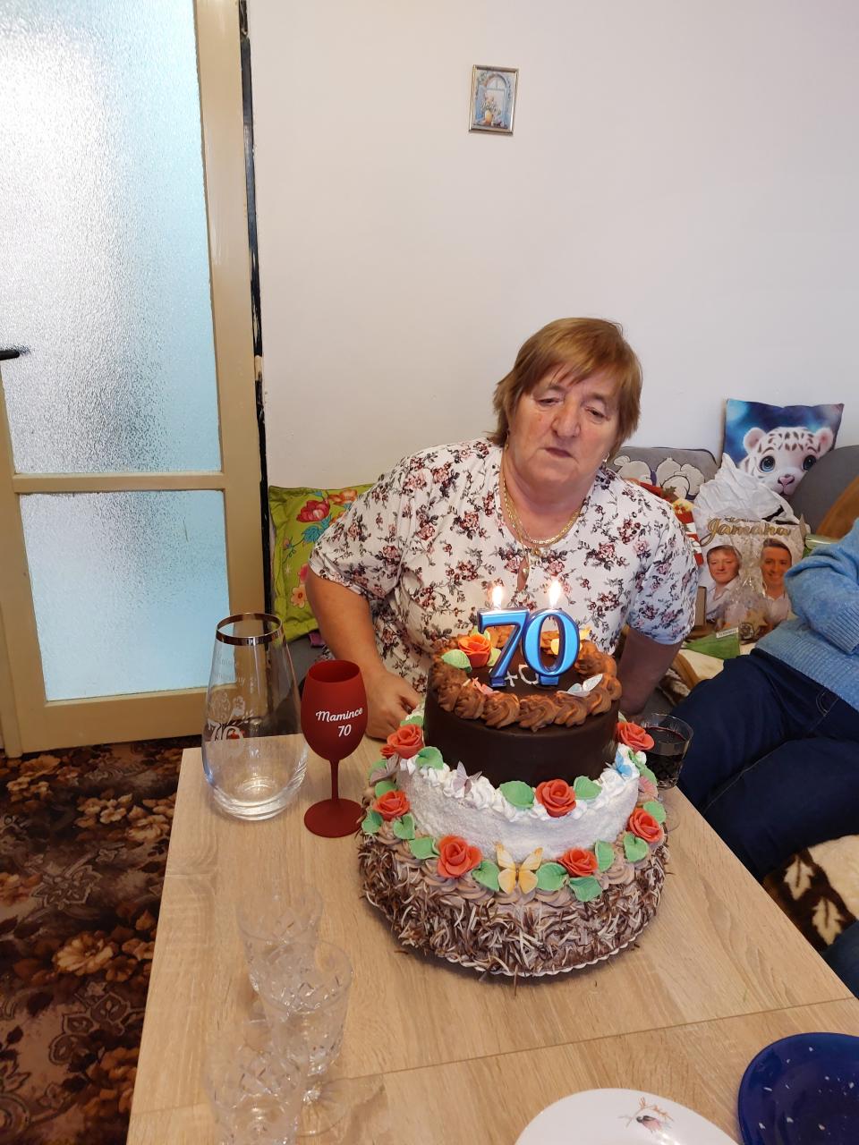 IMG-20250208-WA0000.jpg 1,9 MPx 923 × 2048