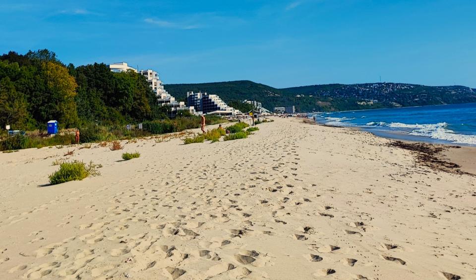 2-  BUL.ALBENA- GERGENA- 22022 ZÁŘÍ