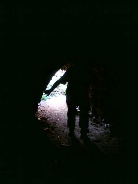 Tonďas v tunelu
