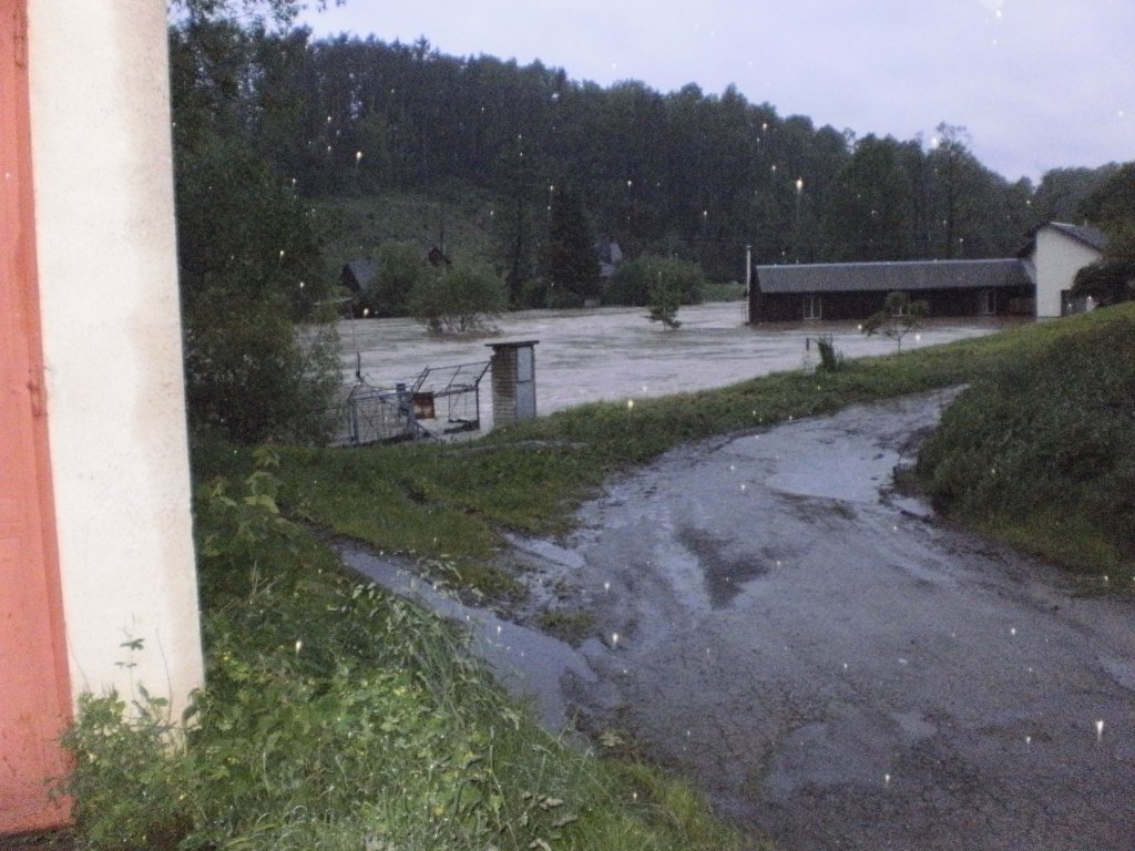 Povodeň na Lužnici 2.6.201
