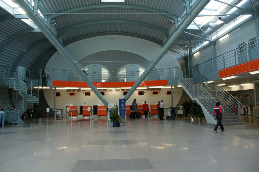 Karlovarské letiště zevnitř