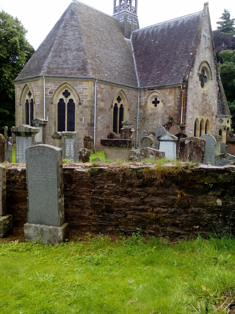 kostelík a hřbitov asi 17 století