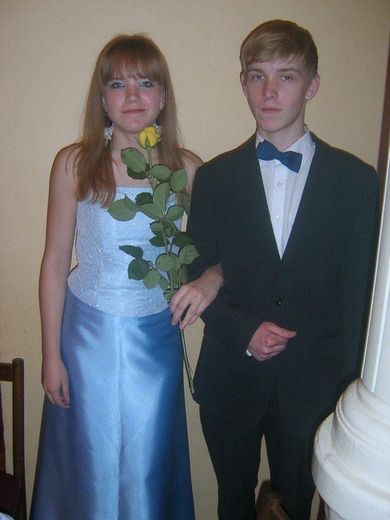 děti a jejich prvni tanečn