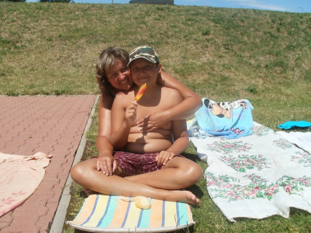 konečně léto
