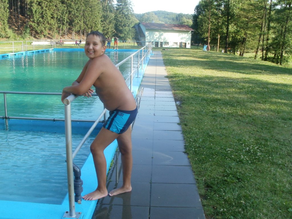 konečně léto
