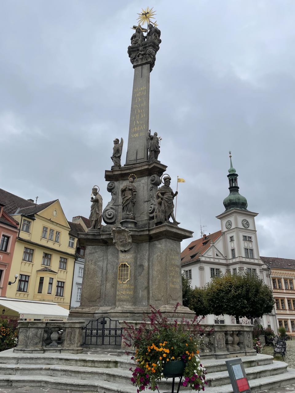 Karlovy Vary…Loket