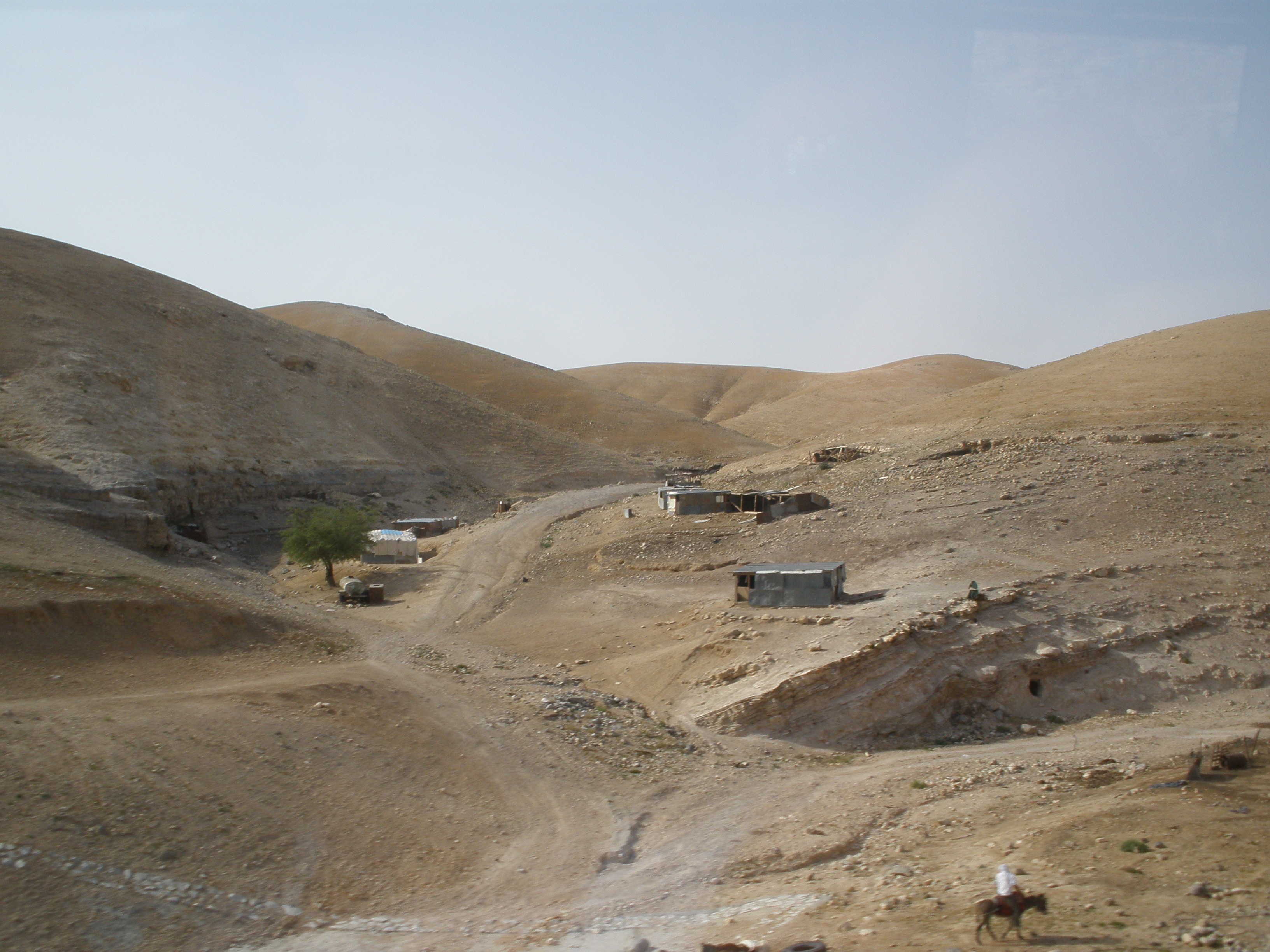 Negevská poušť v Izraeli - obydlí beduínů