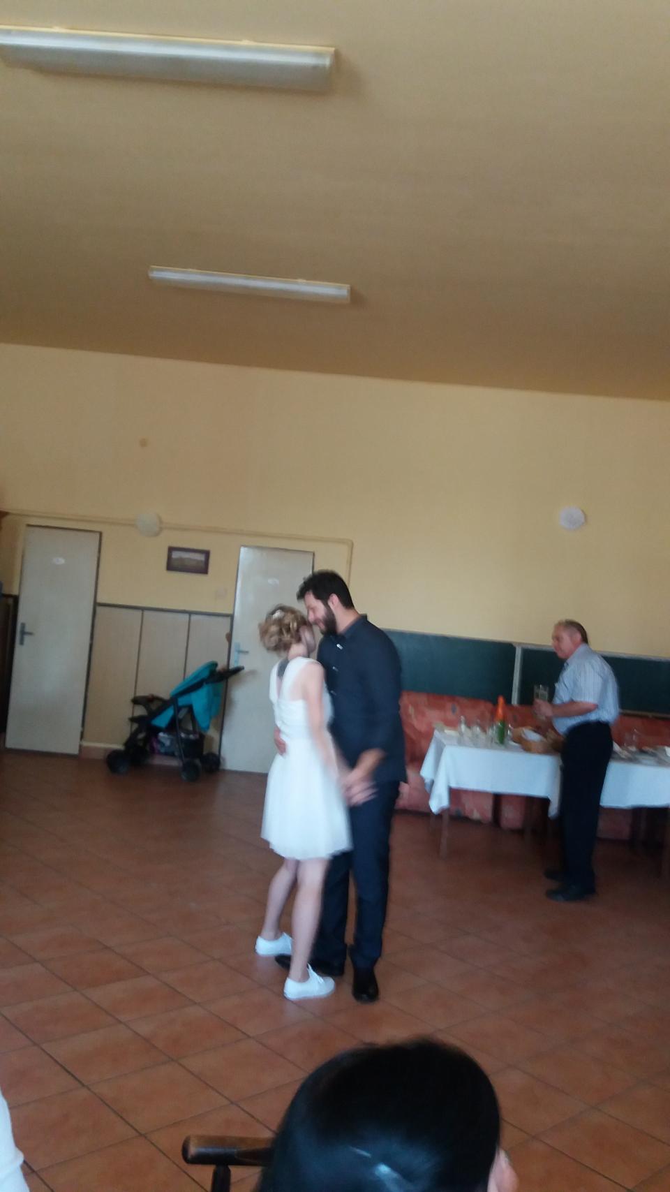 prvni manželsky tanec