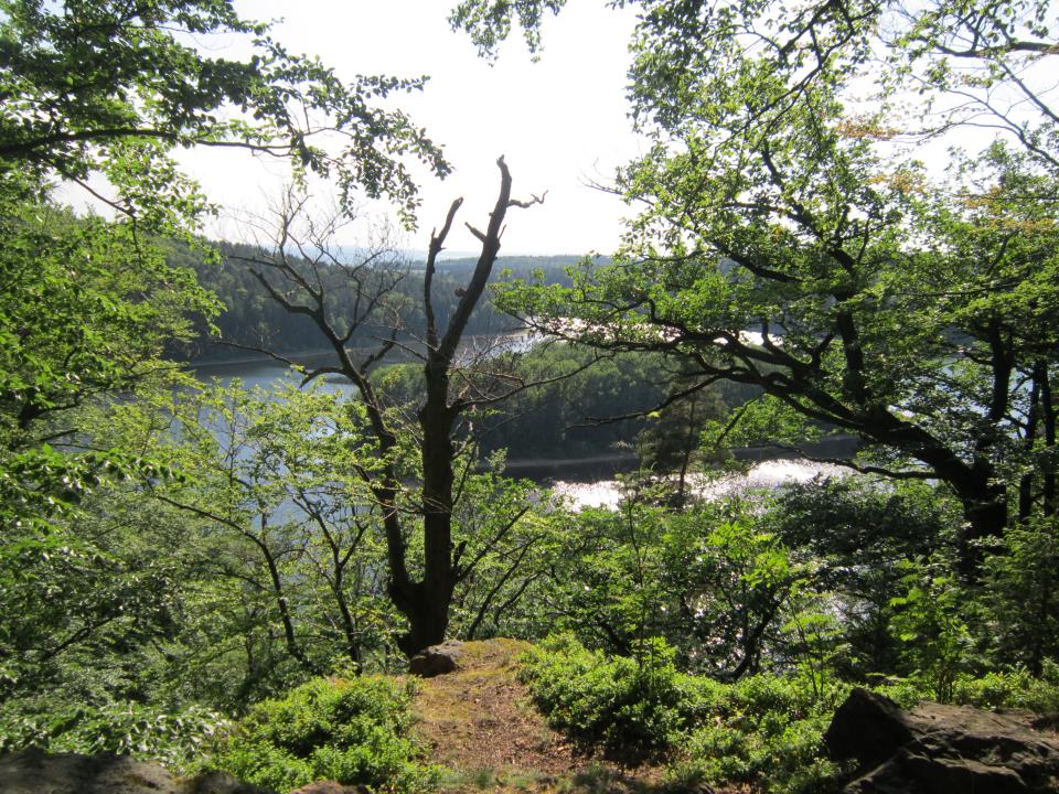 JAK JE U NÁS KRÁSNÉ JARO..