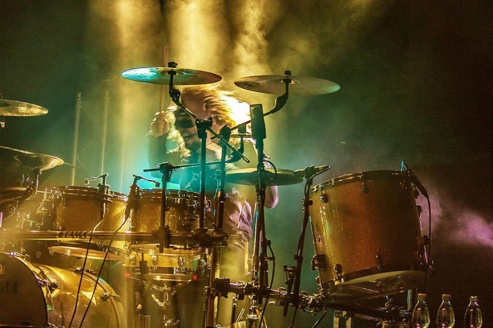 SKORO RRRODINÁÁÁ.. :)