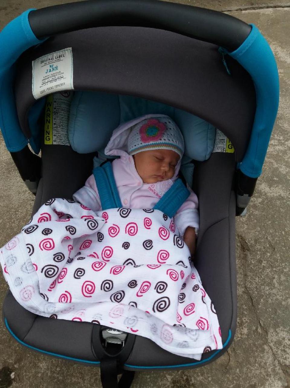 Natalka naše zlatičko..