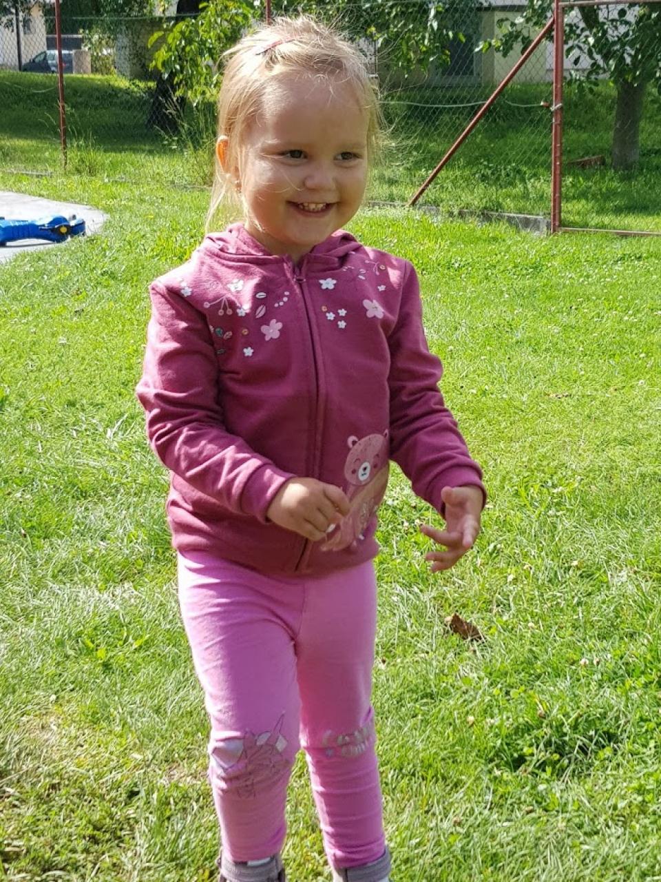 Natalka naše zlatičko..