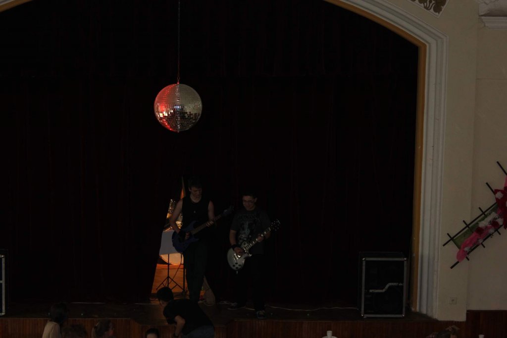 CUNNING STUNTS Gyza Party