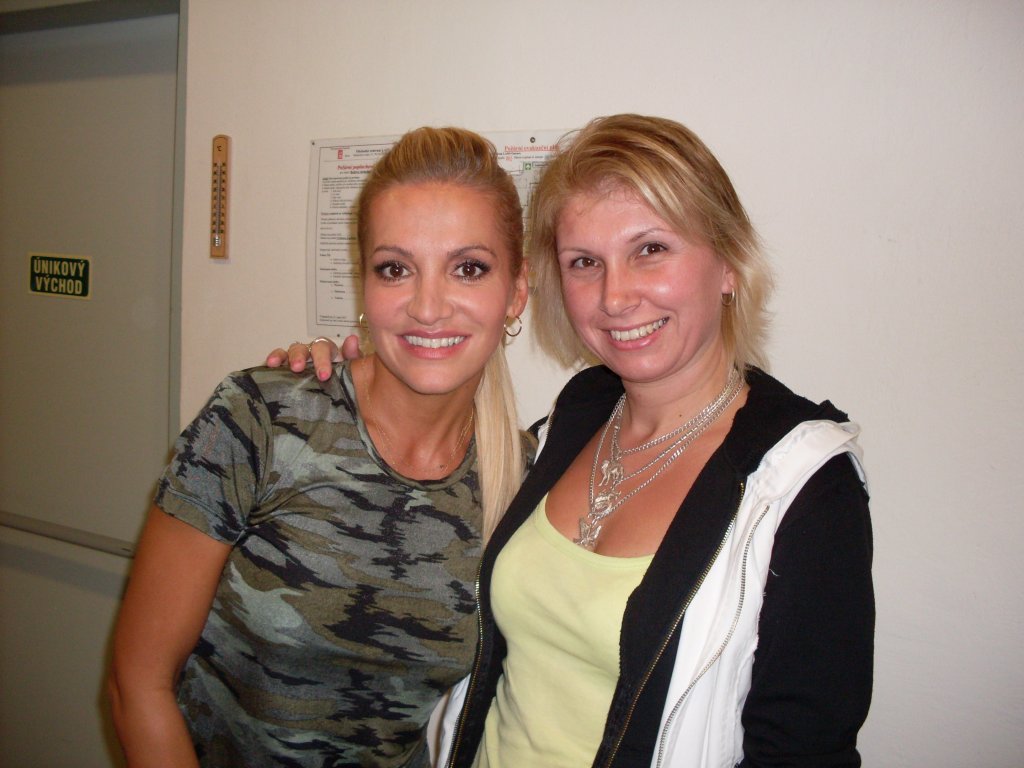 Dara Rolins 15.9 2011 OD L